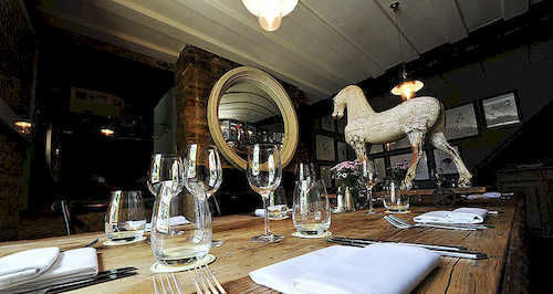 The Horse And Groom Inn Малмсбъри Екстериор снимка